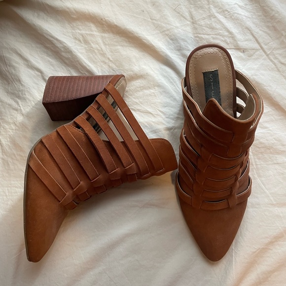 Steven By Steve Madden Shoes - Camel brown Steven heels. Worn once!